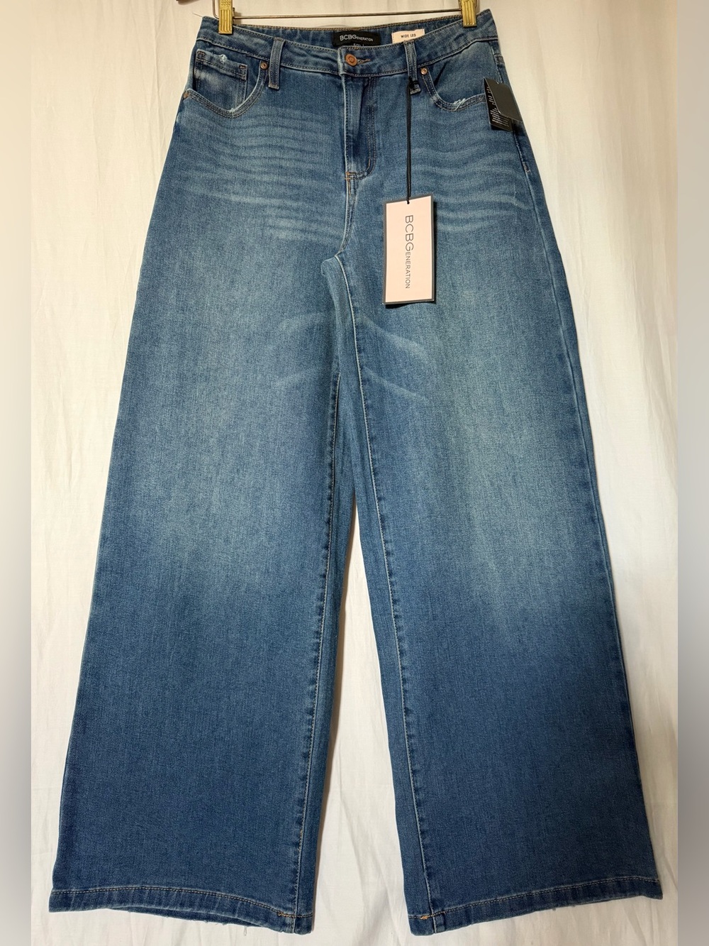 NWT BCBGeneration Classic Denim Wide-Leg Jeans - Medium Blue - Sz 27